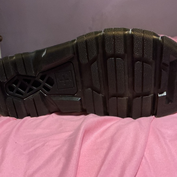 Dr. Martens size 9 black suede zebzag anywair mules - Picture 3 of 5